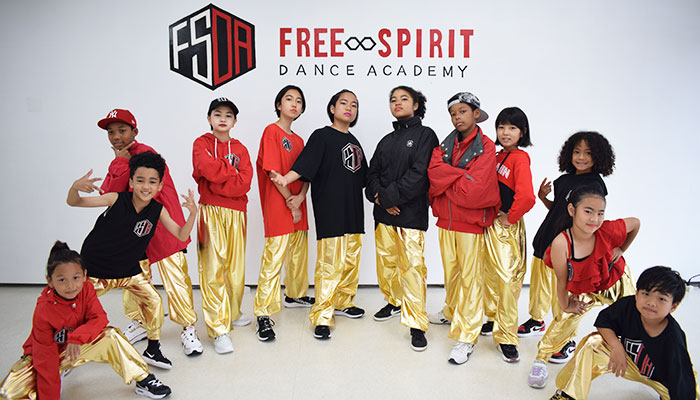 FREE∞SPIRIT DANCE ACADEMY in Okinawa 沖縄・那覇のダンススクール